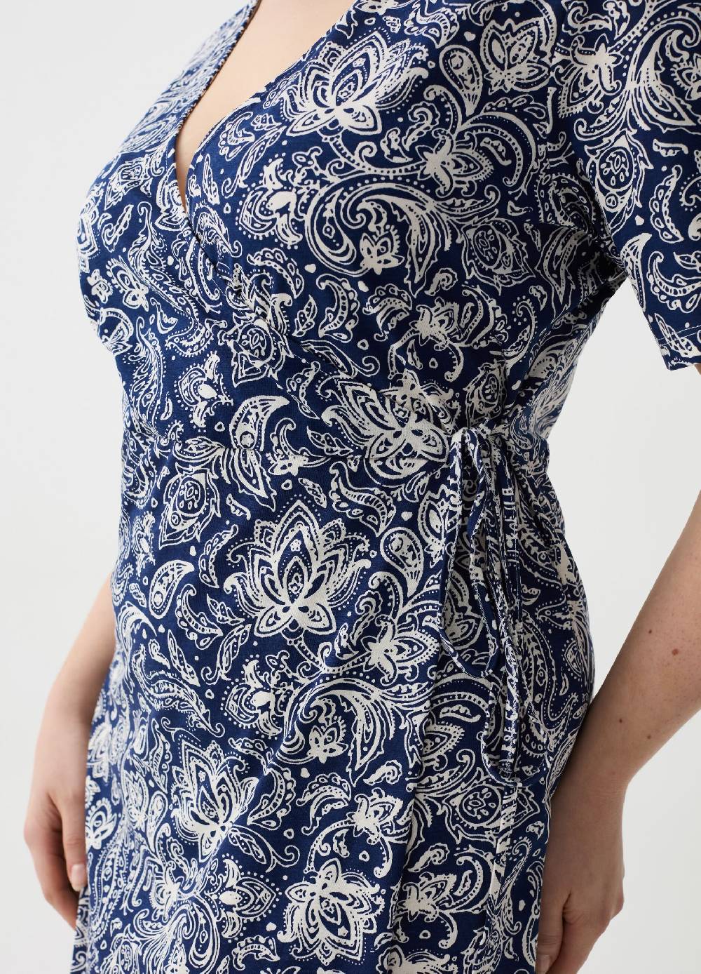Ovs Abito corto a portafoglio stampa paisley Curvy Negozio