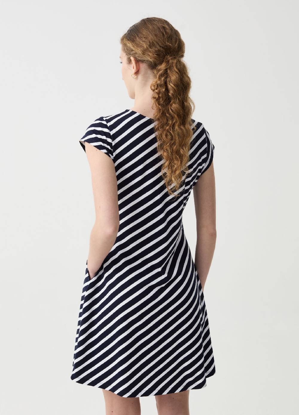Ovs Vestito Essential a righe diagonali Esporta salva