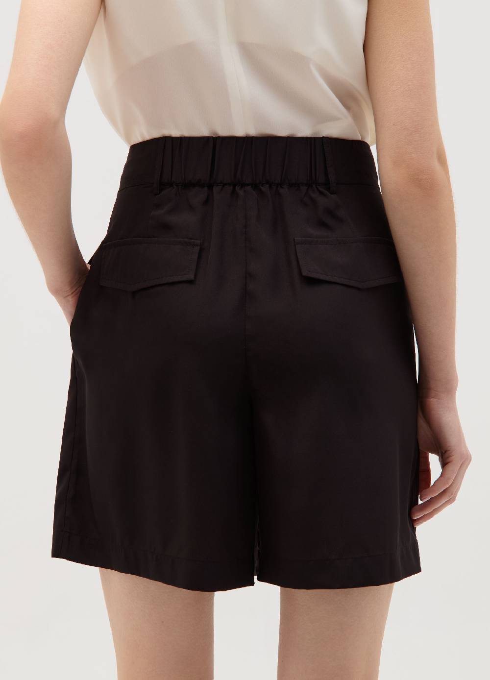 Ovs Shorts a vita alta con pinces Sconto
