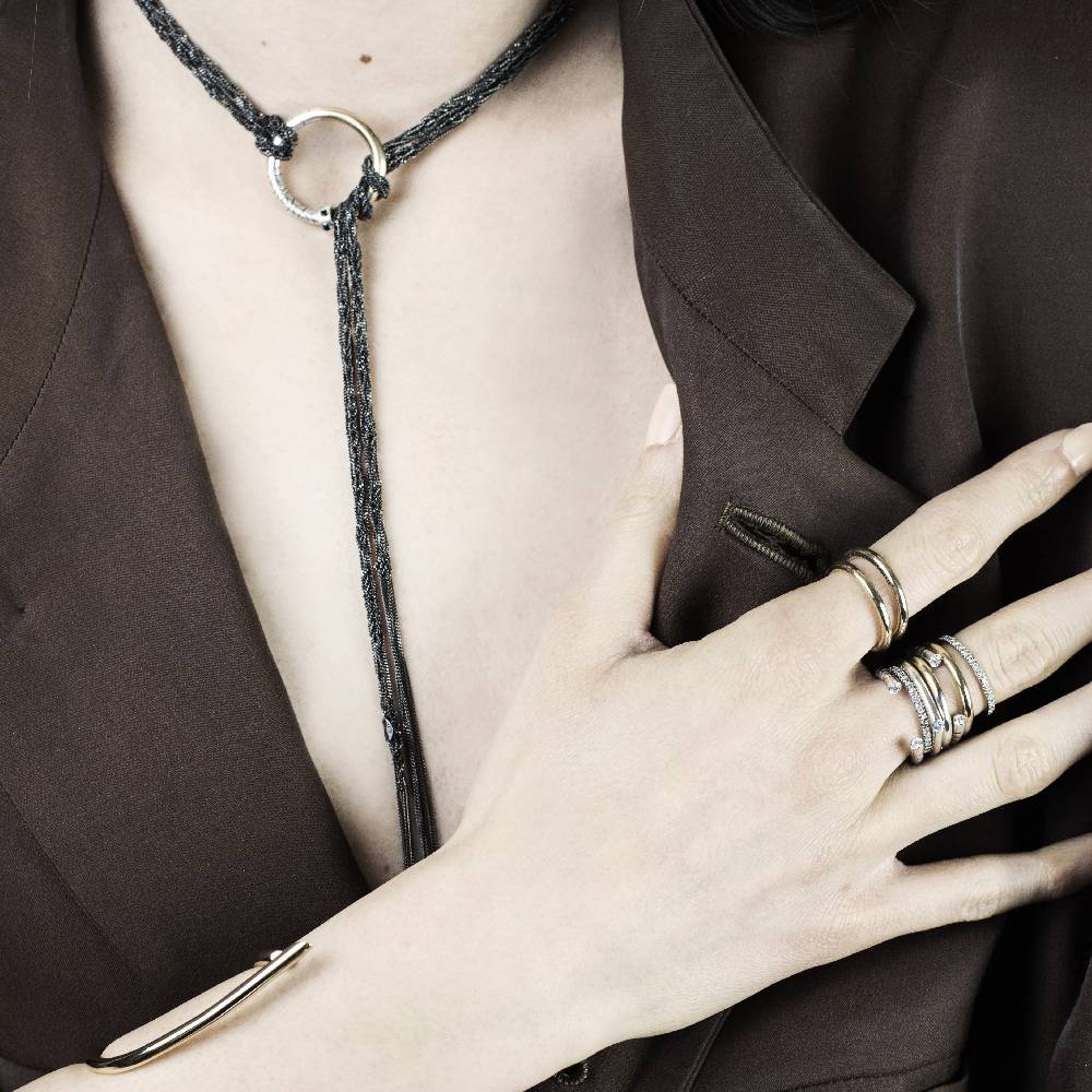 Paola Grande Gioielli NEON Collana/choker 'Neon' con anello e pietre Novità