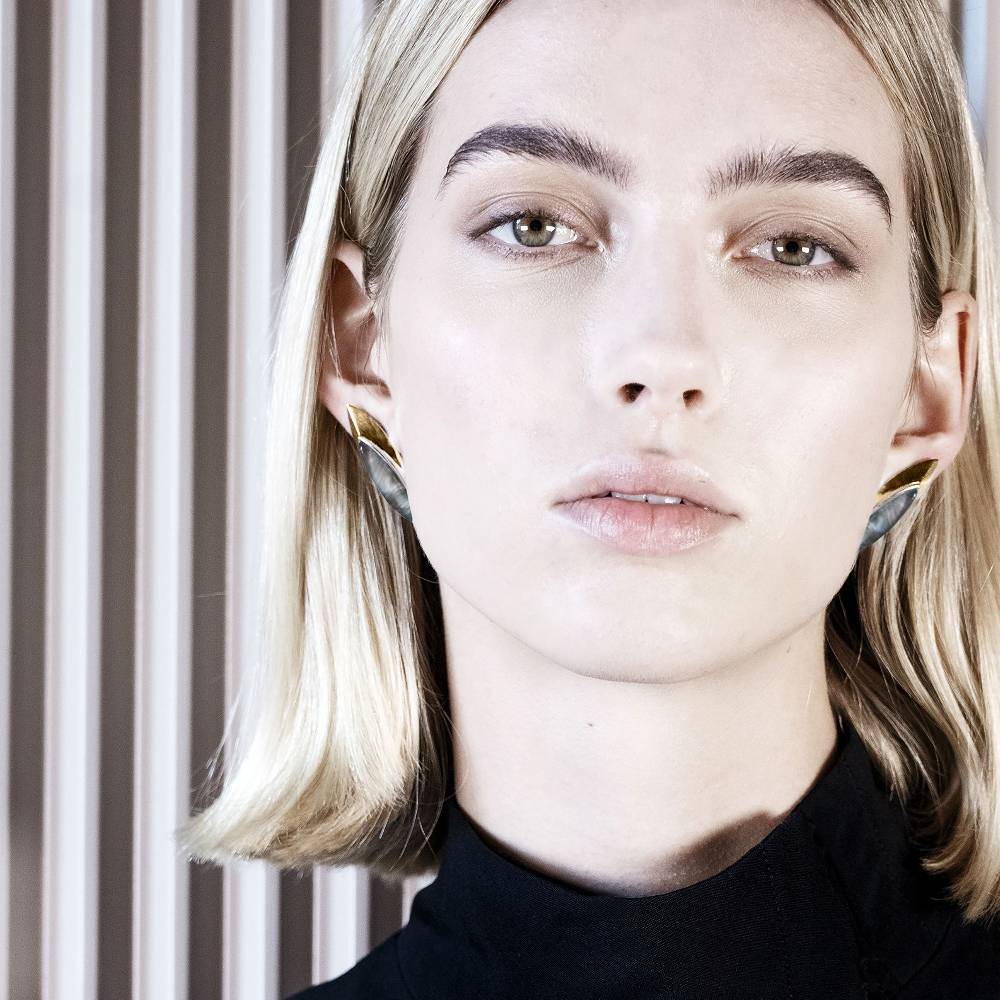 Paola Grande Gioielli AURUM Orecchini scudo in bronzo e madreperla Vendite Flash