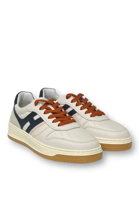 HOGAN Scarpa Sneaker Hogan H630 Allacciato Moderna e confortevole, perfetta per ogni occasione. Acquistala ora! Colore: Blu scuro Materiale: Pelle di alta qualità Stile: Casual elegante Disponibile negli uomini taglie Vendita Economica
