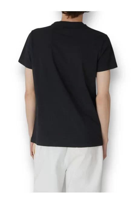 K-WAY T-shirt da uomo K-WAY Il marchio K-WAY offre una maglietta comoda e resistente per uomini. Qualità premium e design alla moda. Perfetta per ogni occasione In Vendita
