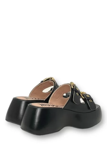 MOSCHINO Moschino Scarpe basse di alta qualità. Comode e alla moda Moda