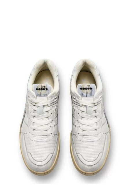 DIADORA B560 USATO DIADORA 201.180117 20006 Scarpa sportiva Diadora usata con design moderno e confortevole Italy