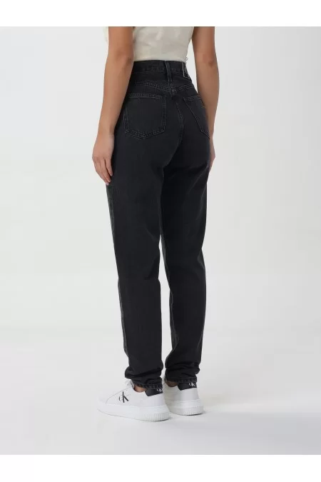CALVIN KLEIN Jeans da donna di Calvin Klein Scopri i jeans da donna di alta qualità di Calvin Klein. Stile moderno e comfort senza pari Prezzo Ridotto