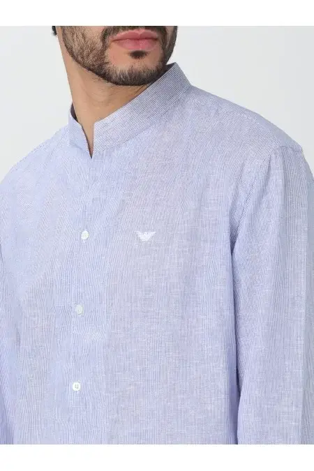 GIORGIO ARMANI Camicia Uomo Giorgio Armani Un capo di alta moda per l\'uomo contemporaneo. Qualità e stile incomparabili. Tessuto pregiato Design elegante Marchio di lusso Comfort garantito Investi nel tuo look con la camicia G Saldi Di Fabbrica