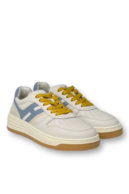 HOGAN Scarpe Hogan: Stile e Comfort Le sneakers Hogan sono sinonimo di eleganza e qualità. Realizzate con materiali pregiati, garantiscono comfort e stile ineguagliabili. Scopri la collezione! Consegna Veloce