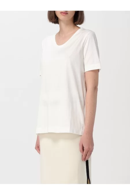 S' MAXMARA Descrizione della t-shirt da donna di S\' MAXMARA La maglietta da donna di S\' MAXMARA è un capo di alta qualità, realizzato con tessuti pregiati e design elegante. Perfetta per un look sofisticato e alla moda. Scop Presa