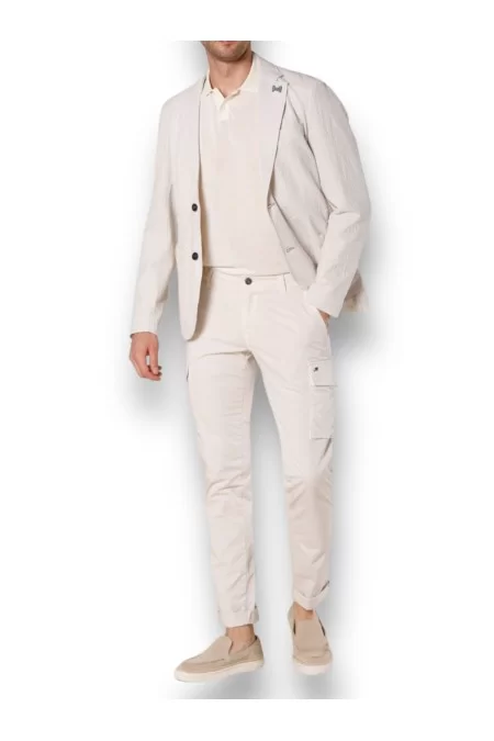 MESON'S Le culotte di MESON\'S sono eleganti e di alta qualità. Si adattano perfettamente. Il culotte di MESON\'S sono eleganti e di alta qualità. Si adattano perfettamente Novità