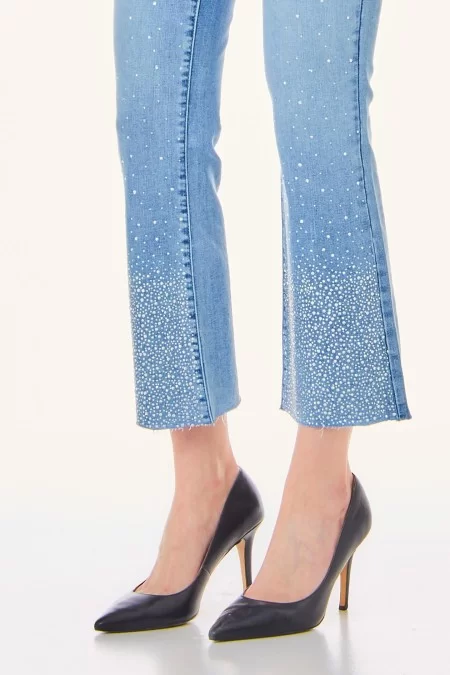 LIU JO BLUE DENIM JEANS DONNA LIU JO BLUE DENIM Jeans da donna di alta qualità del marchio LIU JO BLUE DENIM. 100% cotone Vendita Economica
