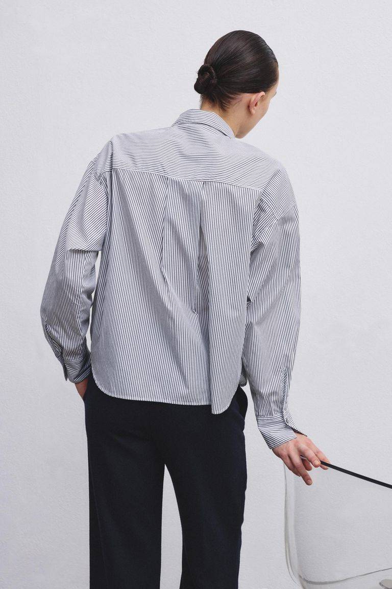 Pomandere Camicia in popeline rigato Offerta