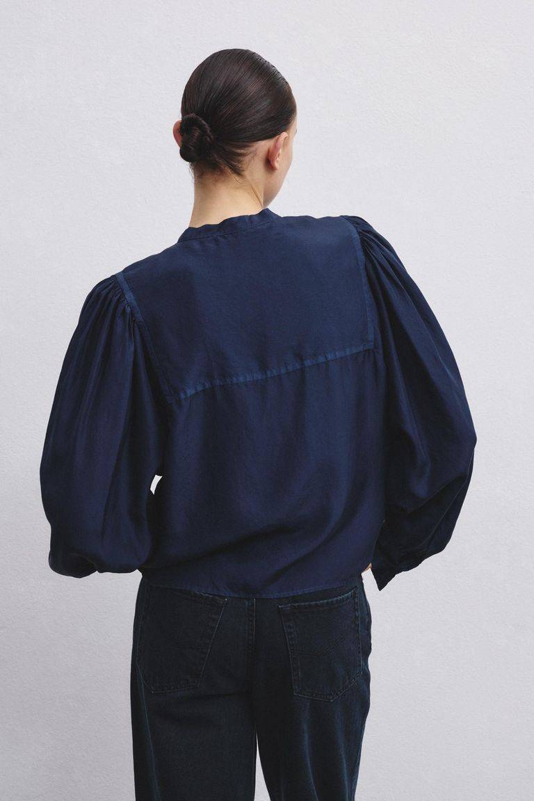 Pomandere Camicia con plastron in habutai Negozio