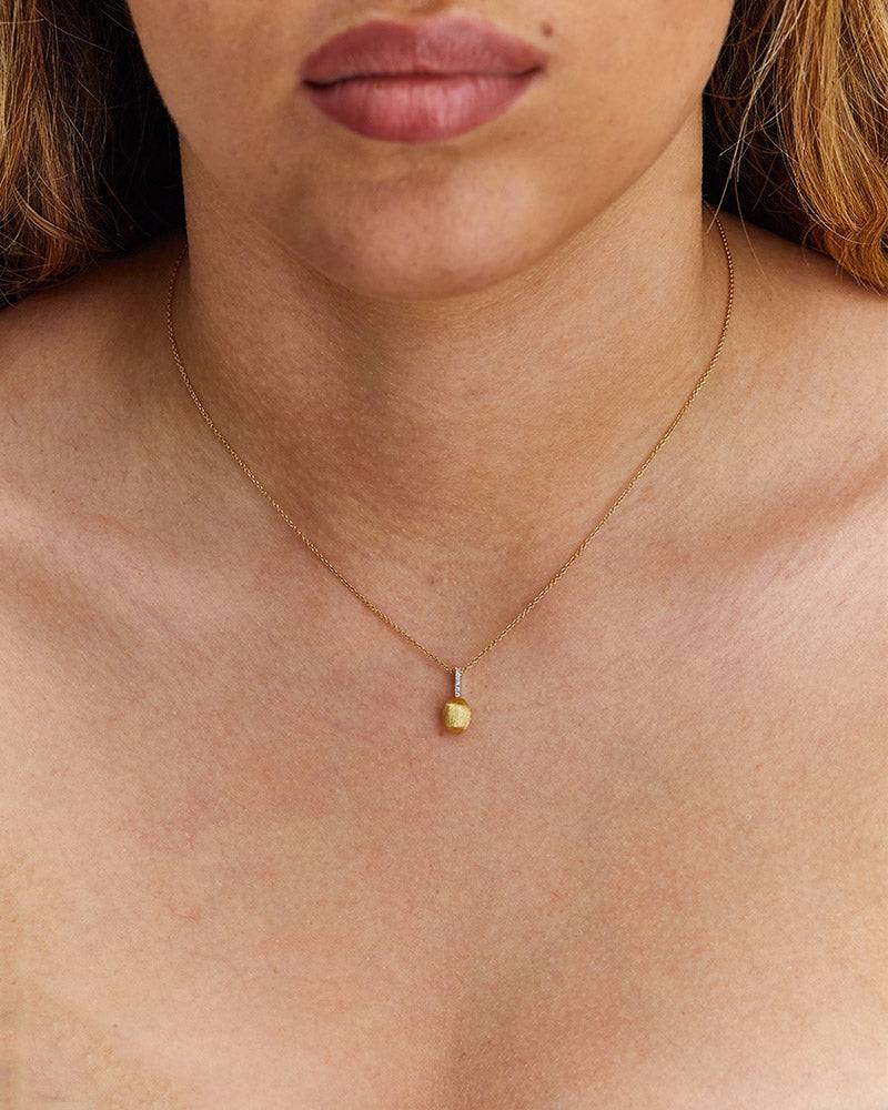 Nanis Collana "DANCING ÉLITE" con pendente piccolo in oro e diamanti – Nanis Italian Jewels Vendita
