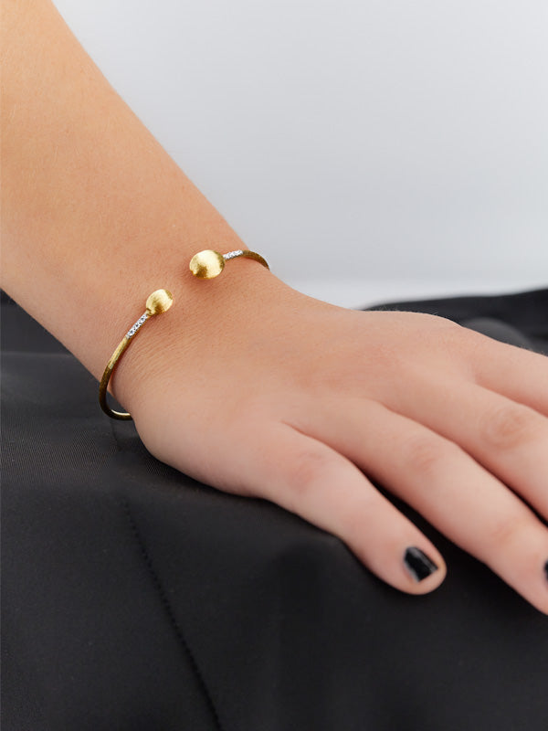 Nanis Bracciale a schiava "DANCING ÉLITE" inciso a mano in oro e diamanti – Nanis Italian Jewels Saldi
