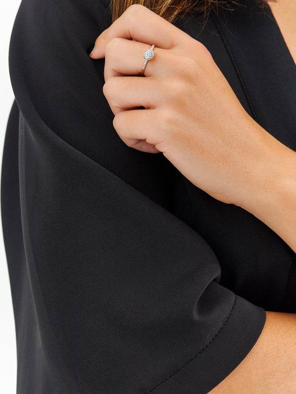 Nanis Anello di fidanzamento "DANCING ÉLITE" romantico in oro e diamanti (ba – Nanis Italian Jewels Nuovo