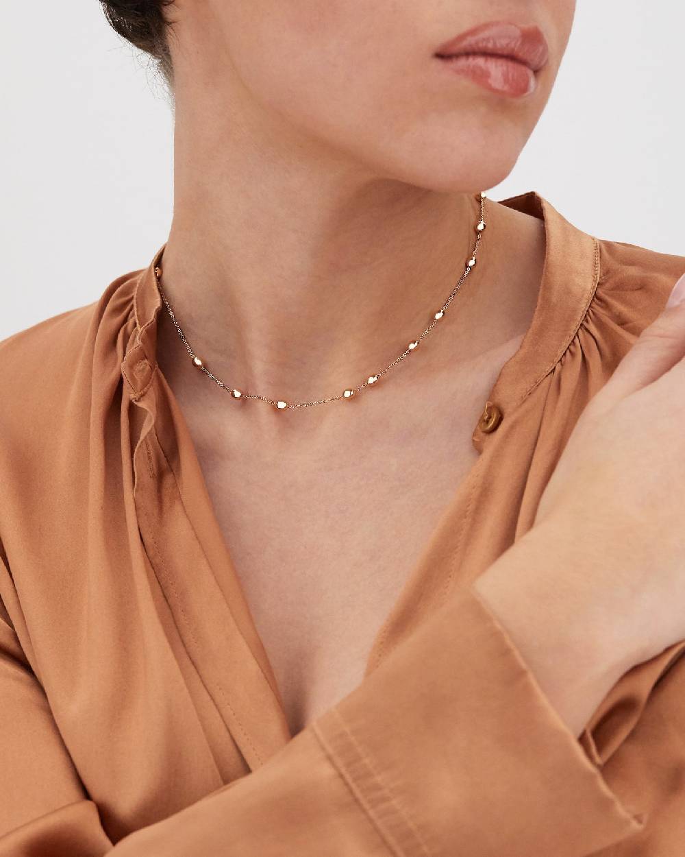 Nanis Collana girocollo "soffio" con boules in oro rosa – Nanis Italian Jewels 2025