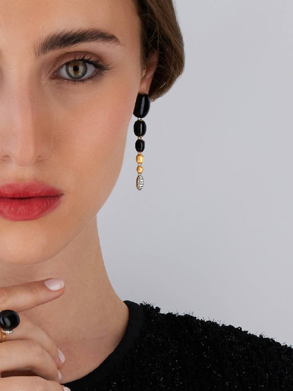 Nanis Orecchini IVY "MYSTERY BLACK" pendenti in oro, diamanti e onice nero – Nanis Italian Jewels Spedizione Gratuita