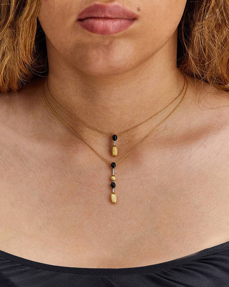 Nanis Collana "DANCING MYSTERY BLACK" pendente in oro, diamanti e onice nero – Nanis Italian Jewels Acquista Ora
