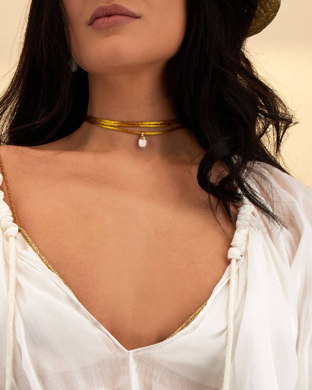 Nanis Pendente "WHITE DESERT" in oro, diamanti e pietra di luna (piccolo) – Nanis Italian Jewels Saldi