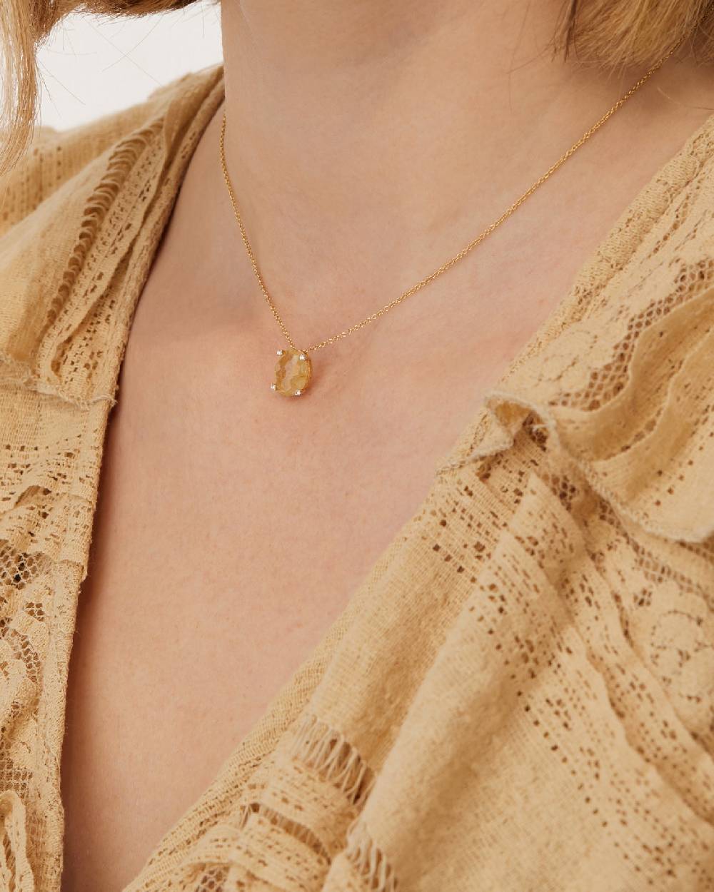 Nanis Collana "IPANEMA" pendente con ciondolo in oro, quarzo rutilato giallo – Nanis Italian Jewels Nuova