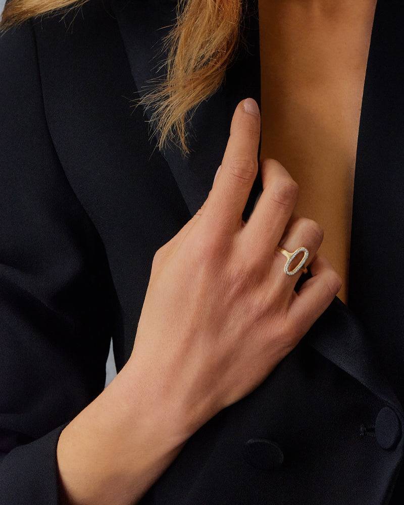 Nanis Anello "LIBERA" con elemento ovale in oro e diamanti (piccolo) – Nanis Italian Jewels Sottocosto