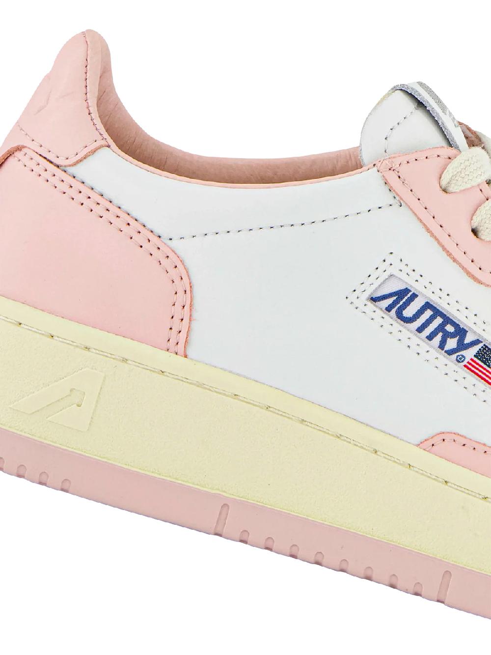 Autry Sneakers Autry Medalist - AULW-WB52 In Linea