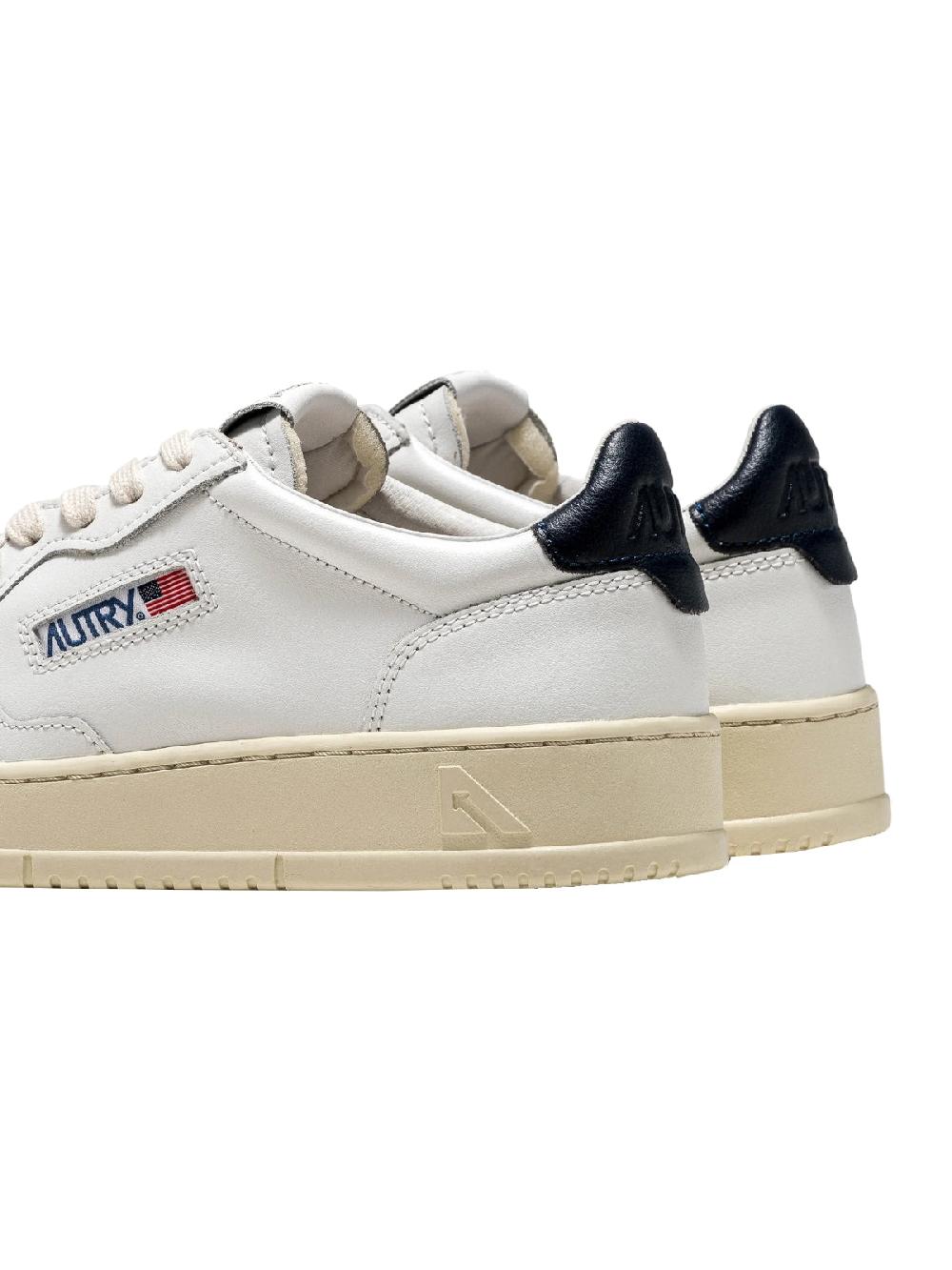 Autry Sneakers Autry Medalist - AULM-LL12 Vendite Flash