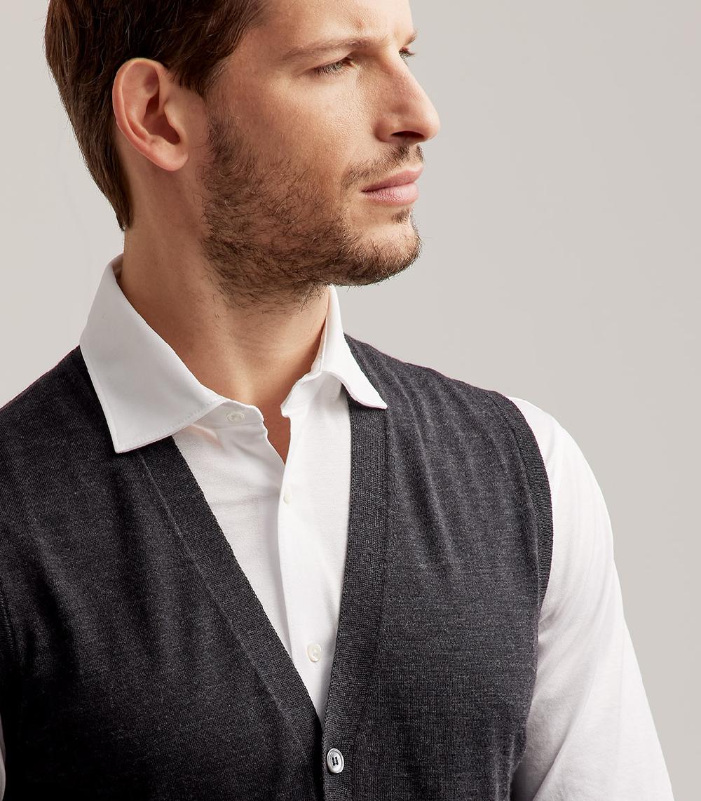 S.Moritz GILET BOTTONI ROYAL MERINO - GRIGIO ANTRACITE Offerta