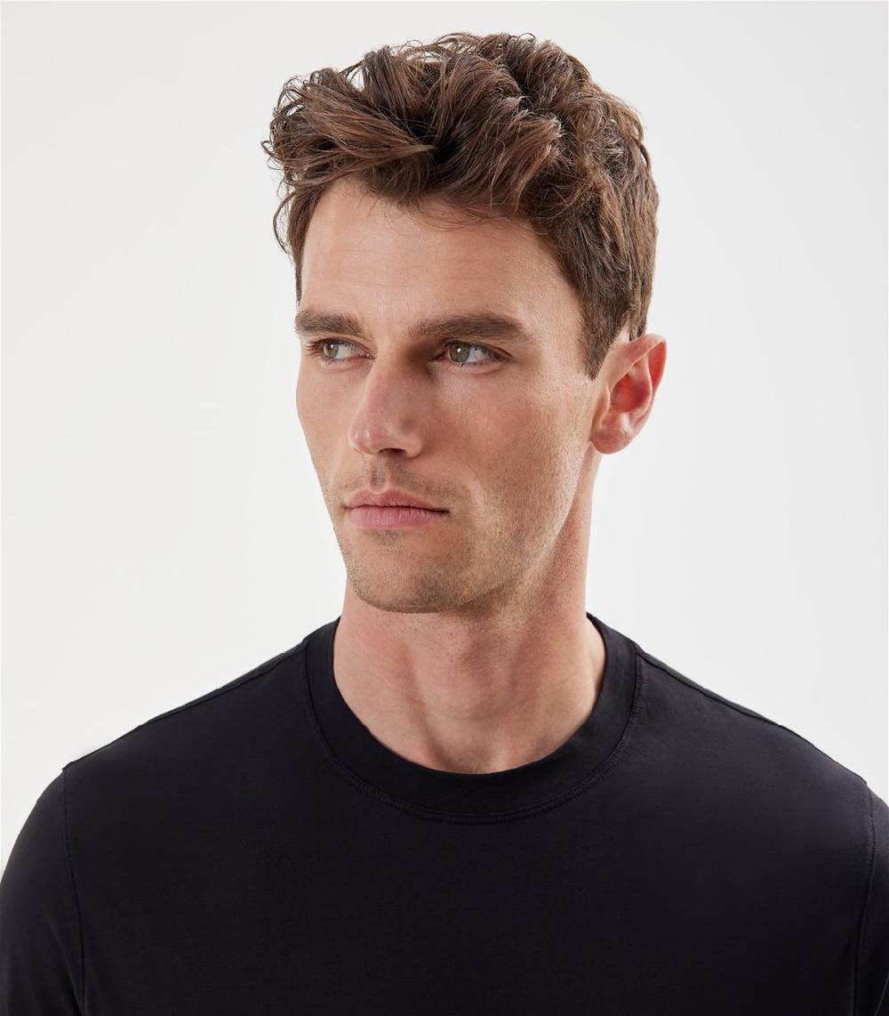 S.Moritz T-shirt nera da uomo in cotone crepe | S.Moritz Sito Ufficiale Convenienza