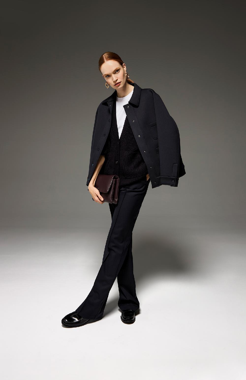 Seventy Cardigan con bottoni e scollo a V Novità