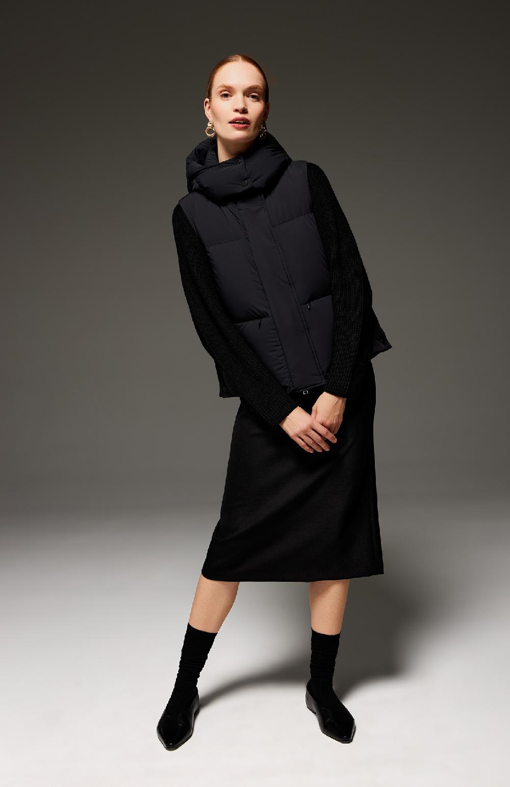 Seventy Gilet imbottito a collo alto con cappuccio - Col. Nero Convenienza