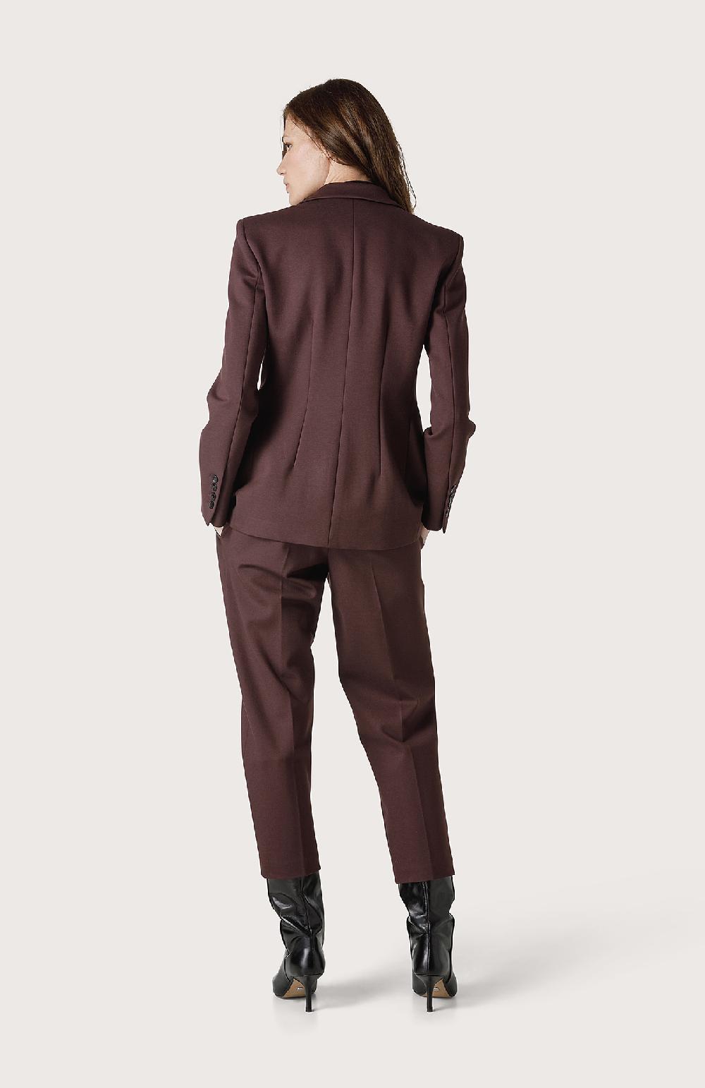 Seventy Pantalone chino con gamba carrot - Col. Viola Fino Al -60%