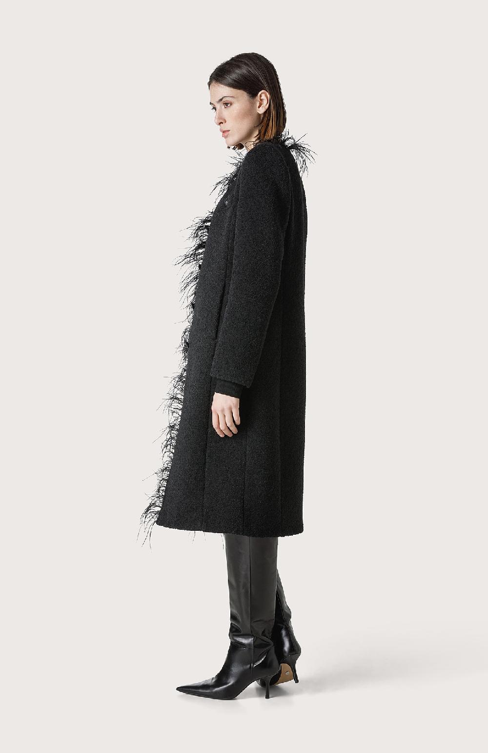 Seventy Cappotto bouclè con piume - Col. Nero Vendita Economica