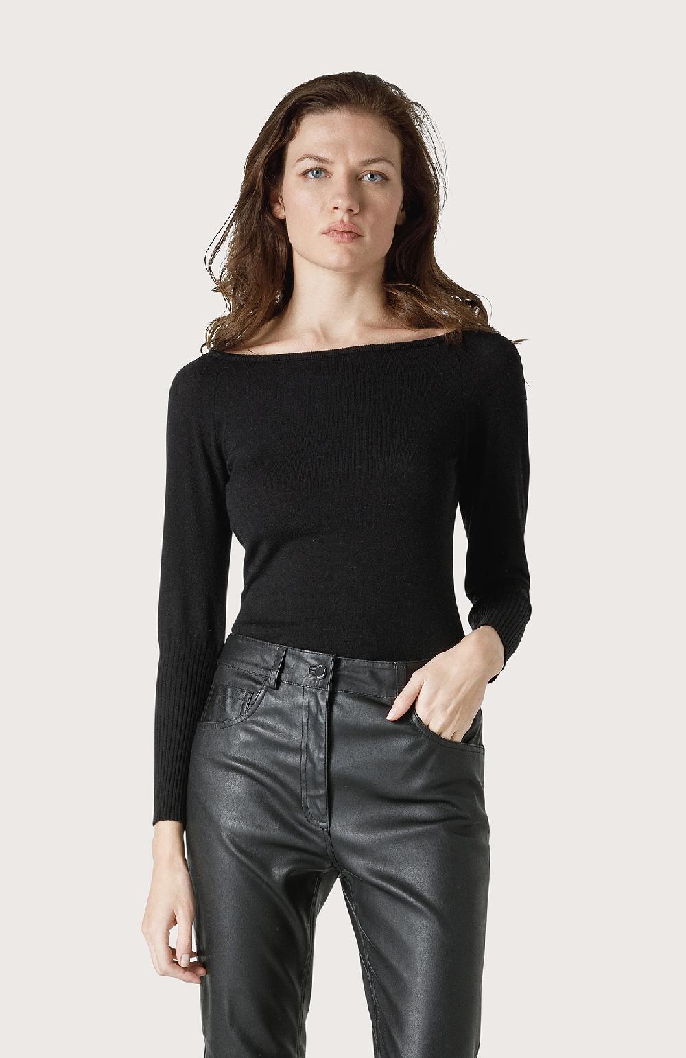 Seventy Maglia a collo largo - Col. Nero Negozio