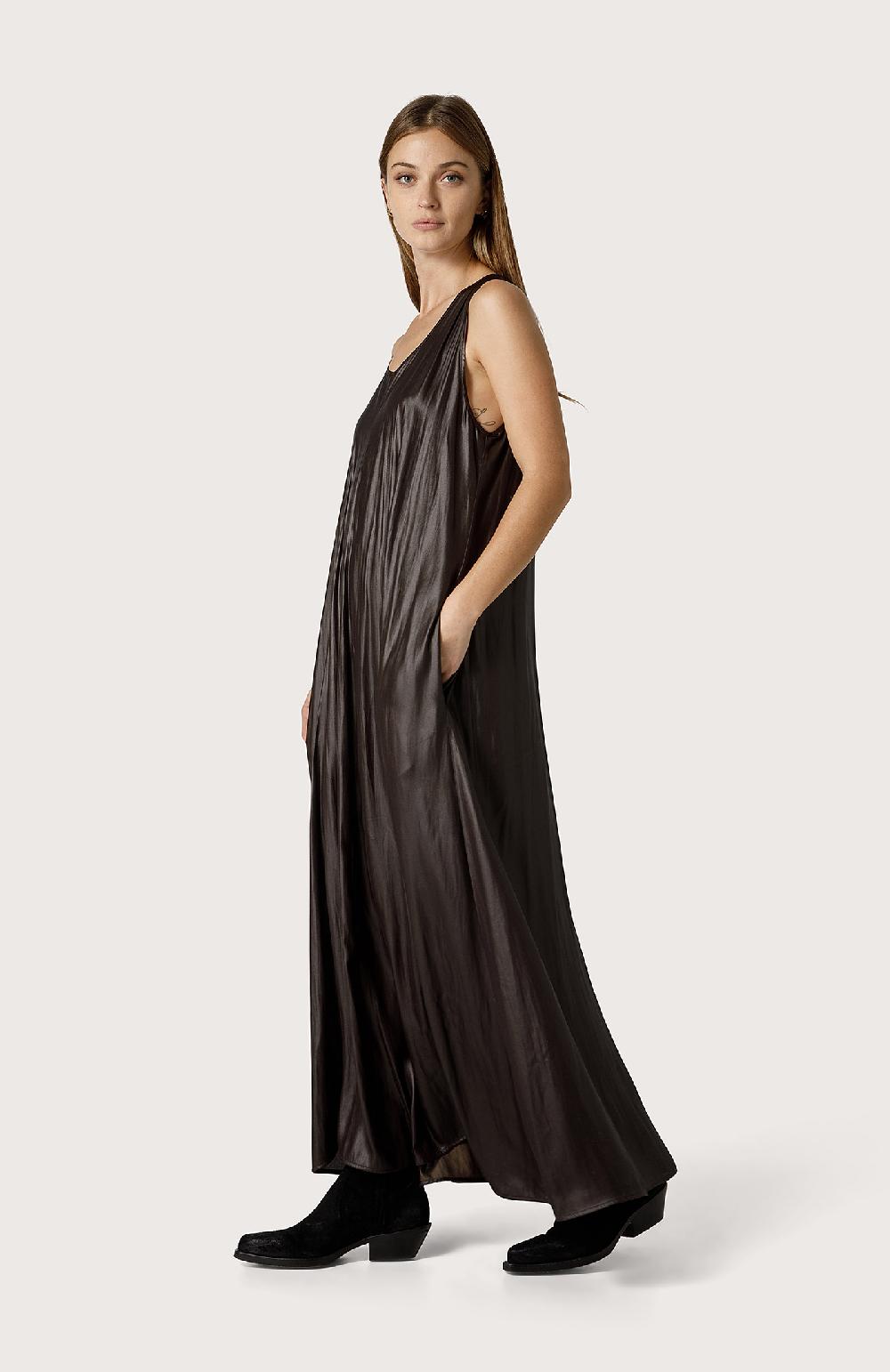 Seventy Abito smanicato in georgette spalmata - Col. Marrone Presa