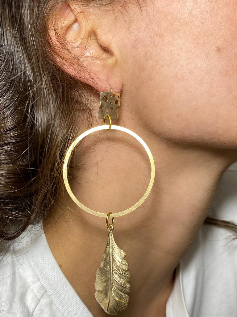 Silvia Gnecchi Feather earrings Consegna Veloce