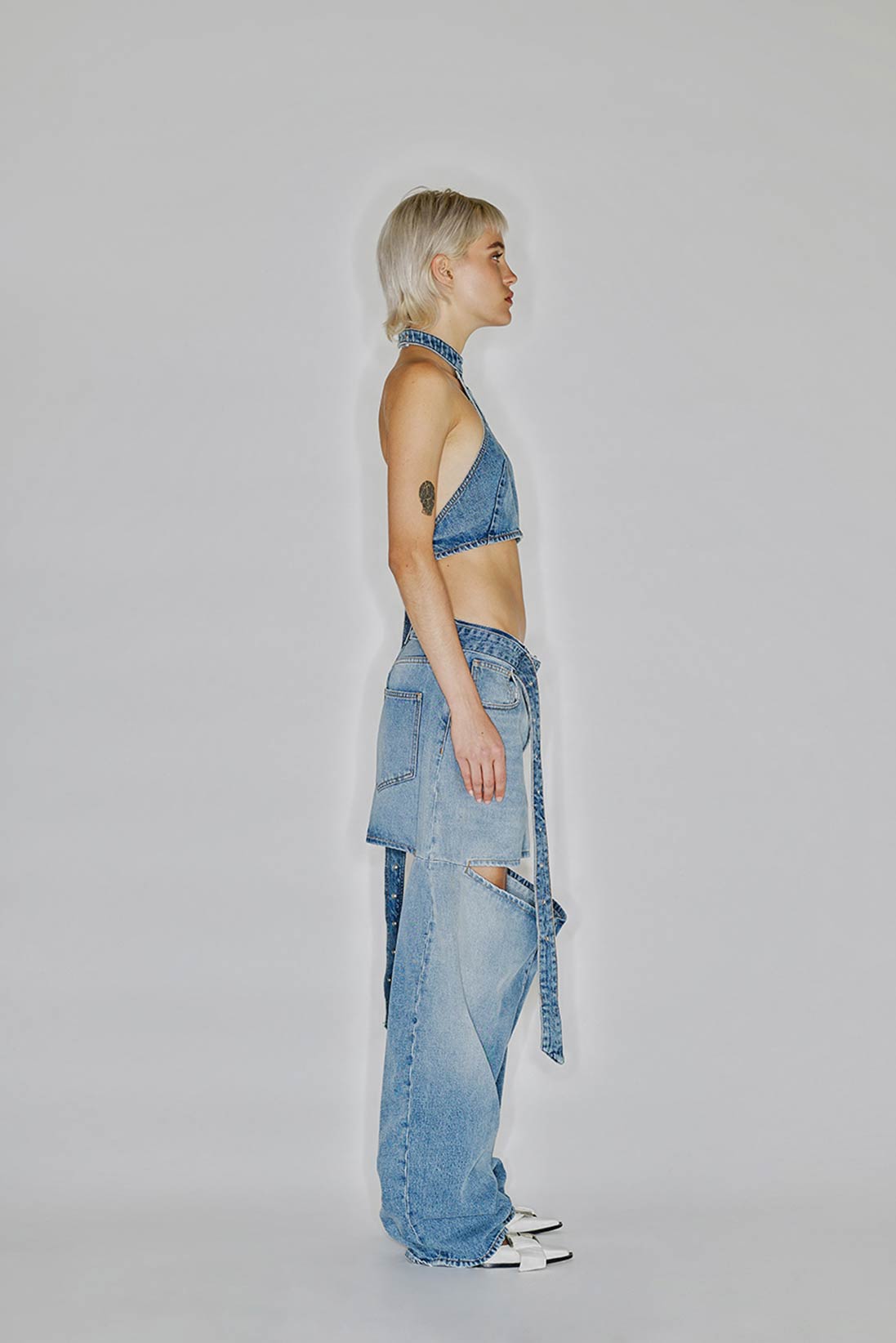 Ssheena Joplin — Denim con tagli 2025