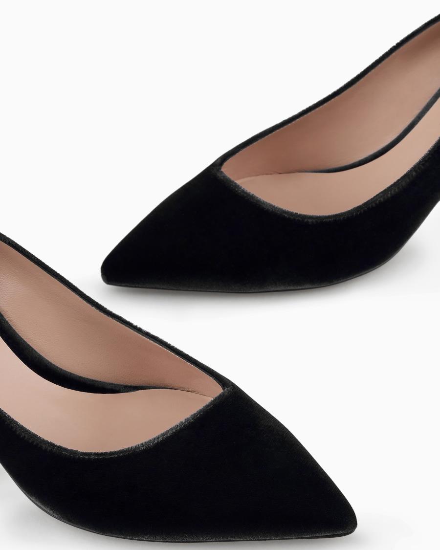 The world of armani TACCHI Online