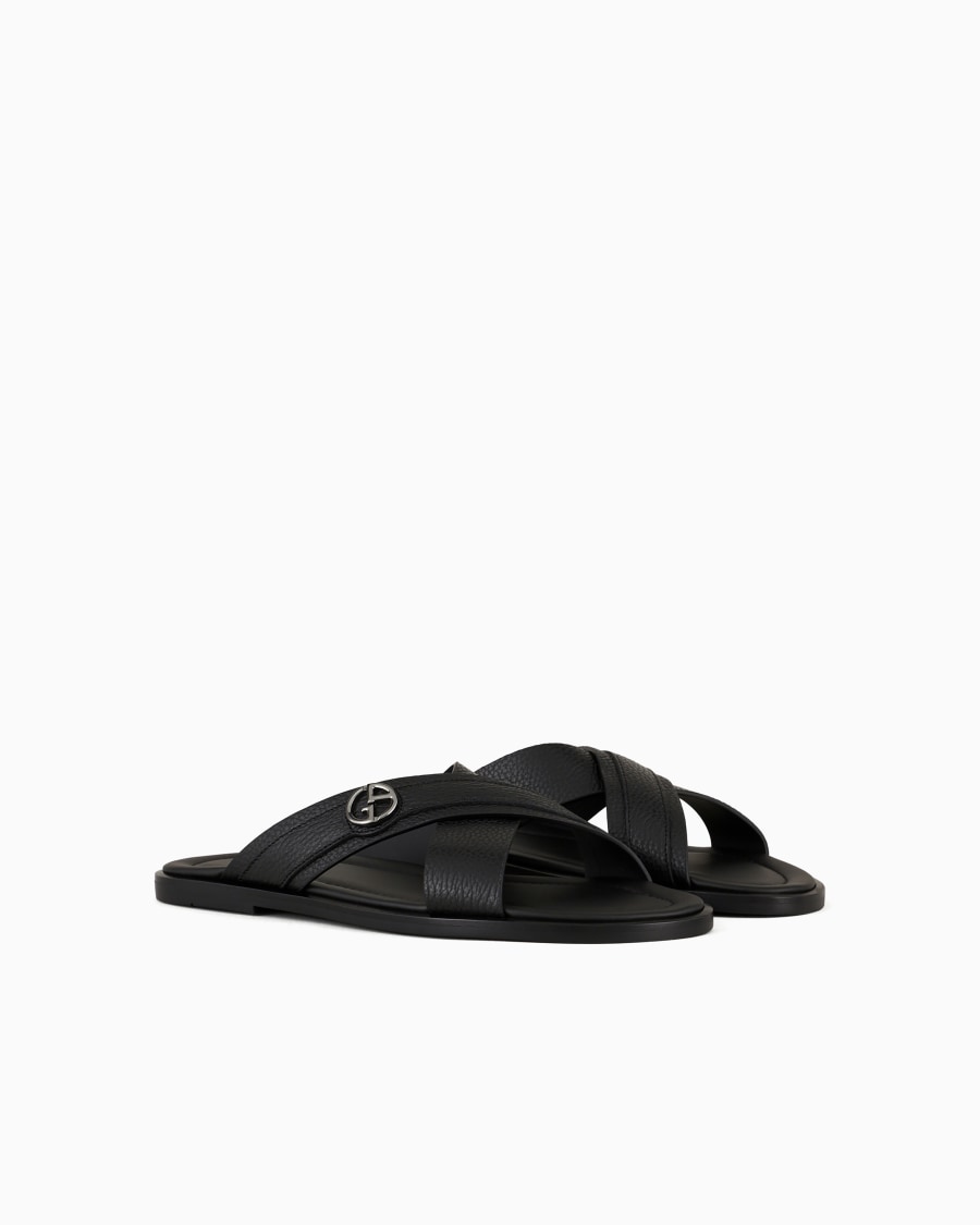 The world of armani SANDALI CROSS IN PELLE GRANATA Promozione