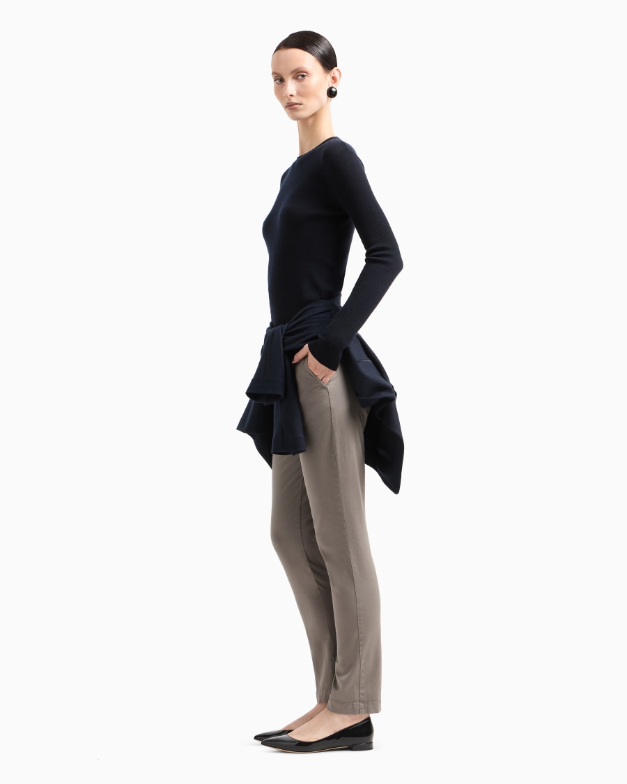 The world of armani PANTALONI CHINO IN COTONE STRETCH I Più Venduti