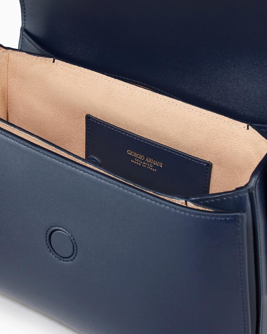 The world of armani BORSA MEDIA LA PRIMA IN PELLE PALMELLATA Qualità