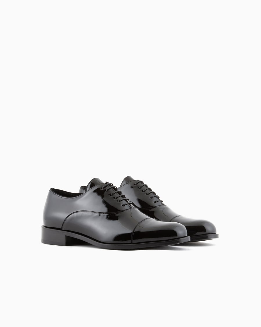 The world of armani OXFORD IN VERNICE Pezzi Unici
