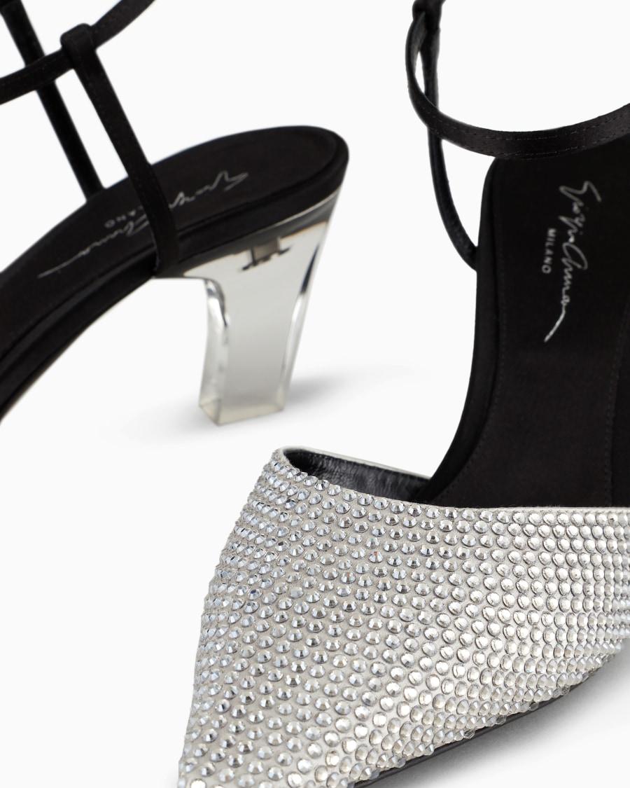 The world of armani DÉCOLLETÉ CON CINTURINO IN RASO E STRASS Saldi Di Fabbrica