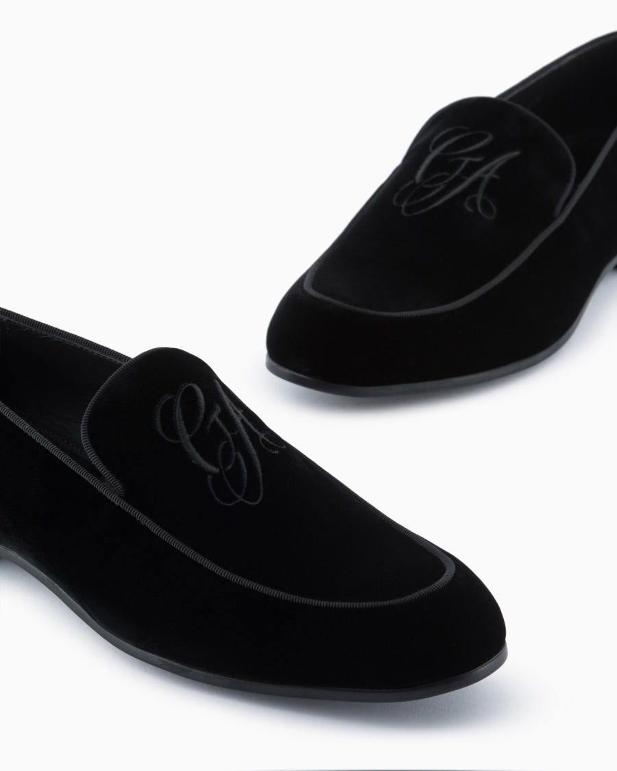 The world of armani MOCASSINI IN VELLUTO CON LOGO RICAMATO Offerte
