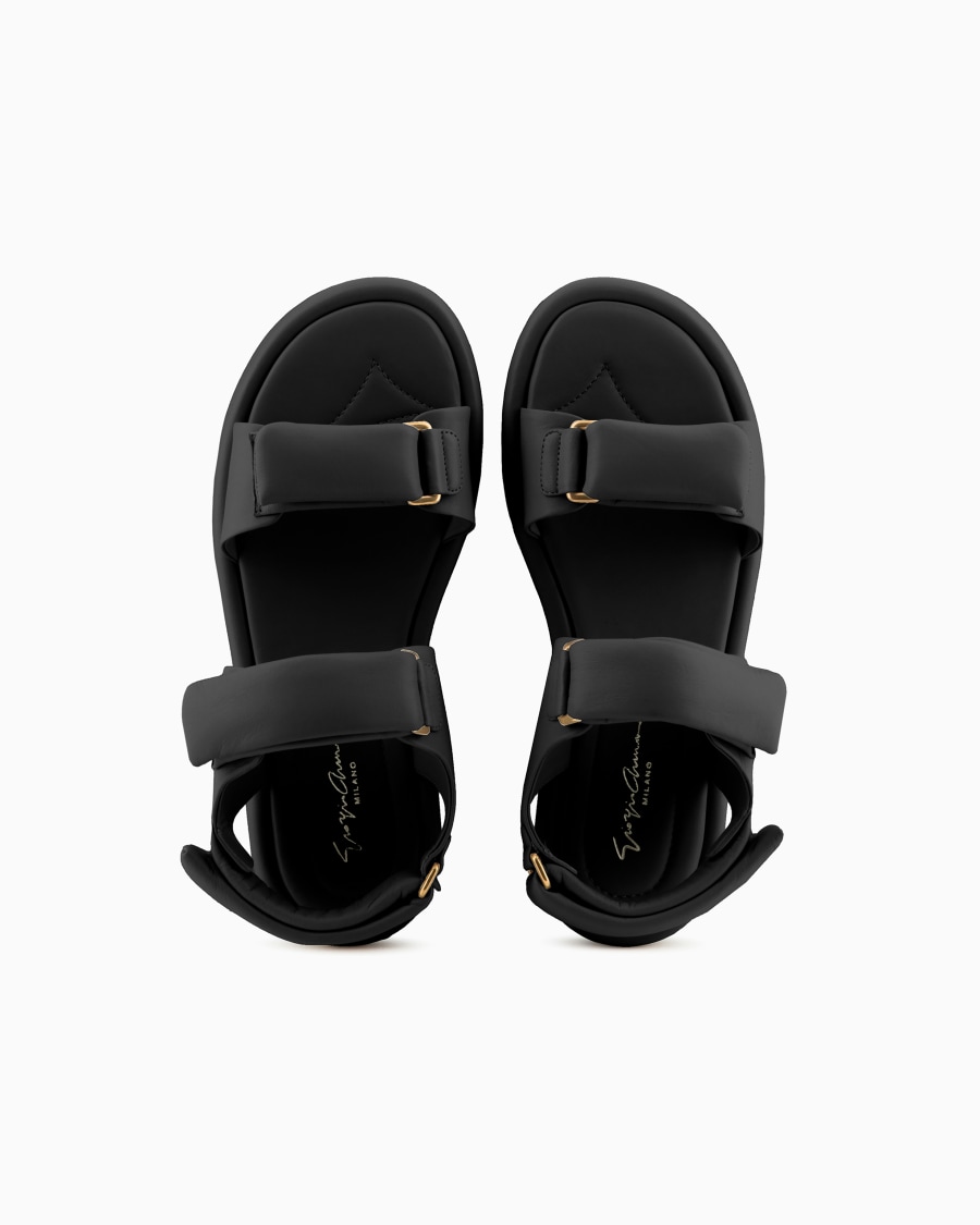 The world of armani SANDALI FLAT IN NAPPA IMBOTTITA Acquista Ora