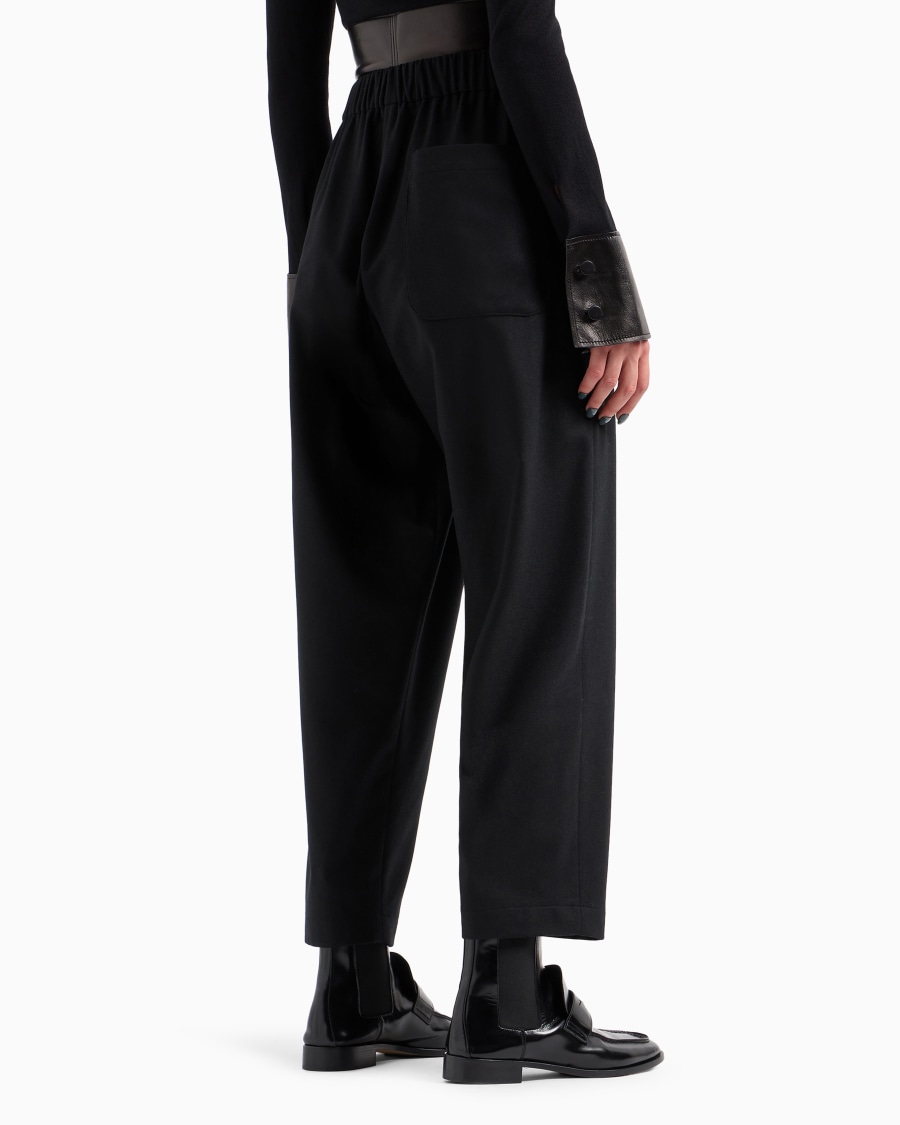 The world of armani PANTALONI MORBIDI IN FLANELLA LANA E CASHMERE Offerte