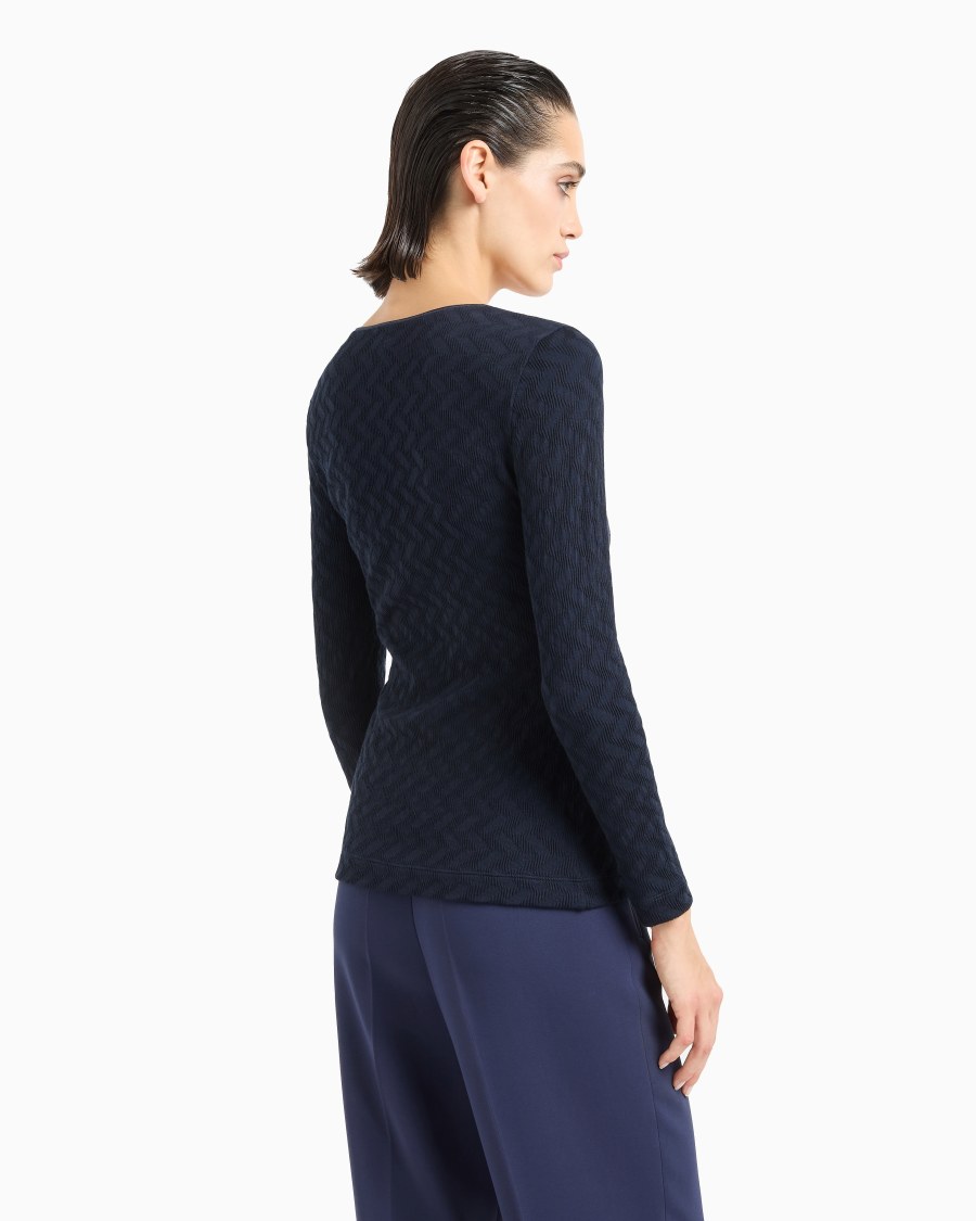 The world of armani MAGLIA GIROCOLLO IN JERSEY DI VISCOSA E CASHMERE JACQUARD ASV Vendita Economica