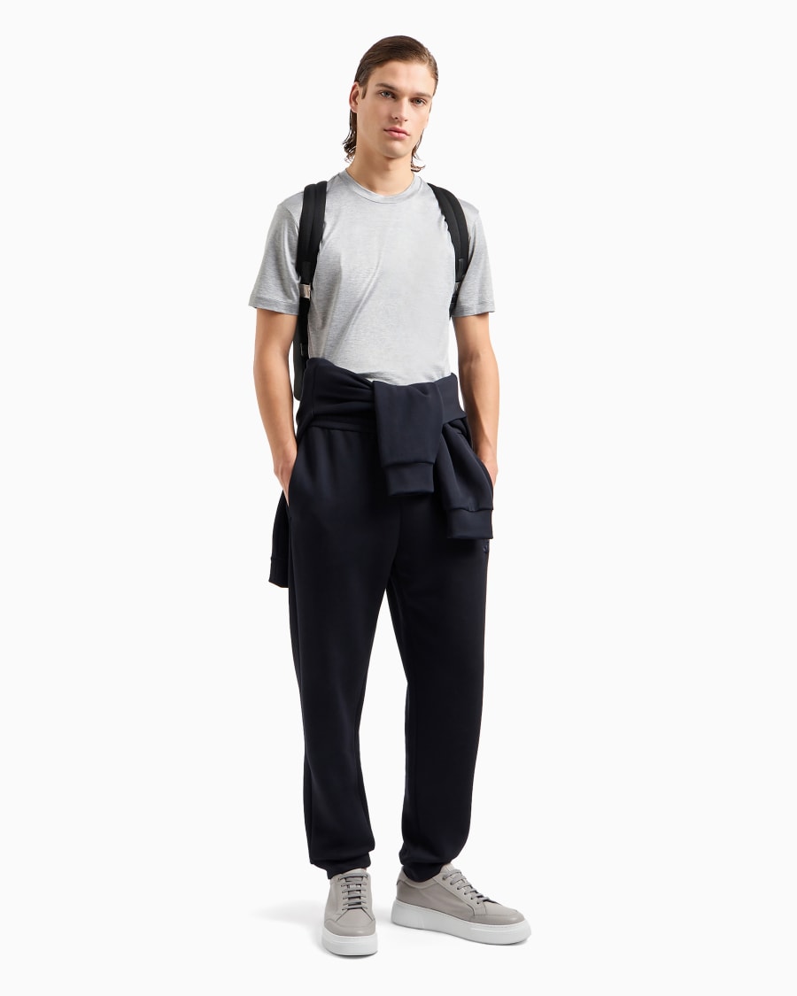 The world of armani T-SHIRT IN JERSEY RASATO DI MISTO SETA E COTONE 2025