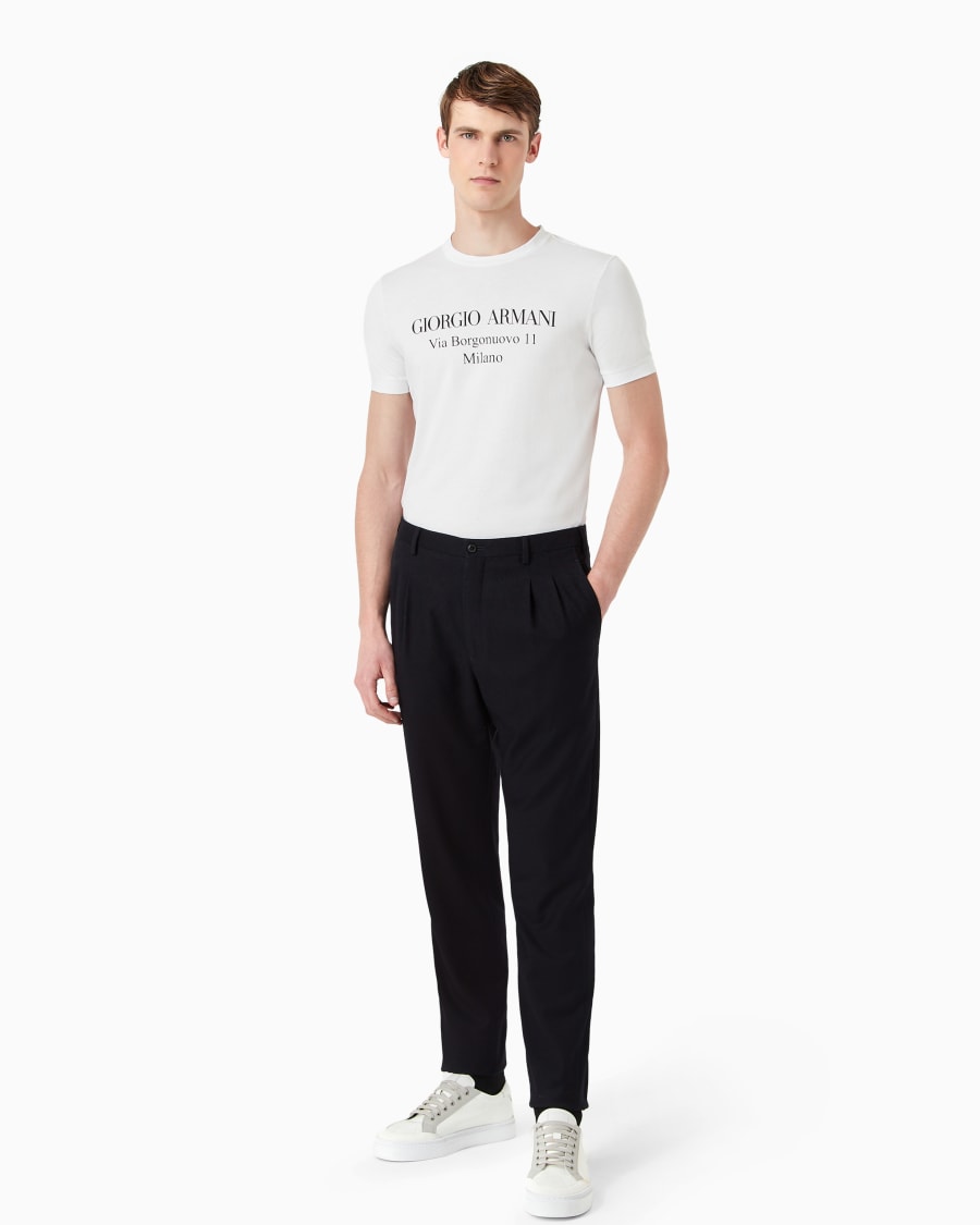 The world of armani T-SHIRT GIROCOLLO BORGONUOVO 11 IN JERSEY DI COTONE PIMA Presa